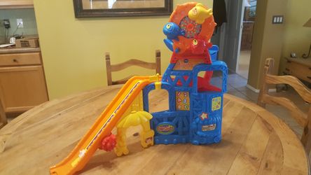 Kids race car adventure park