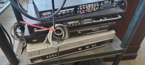 Receivers Reach VHS DVD Combo VHS Player Radio Receiver Disc Changer