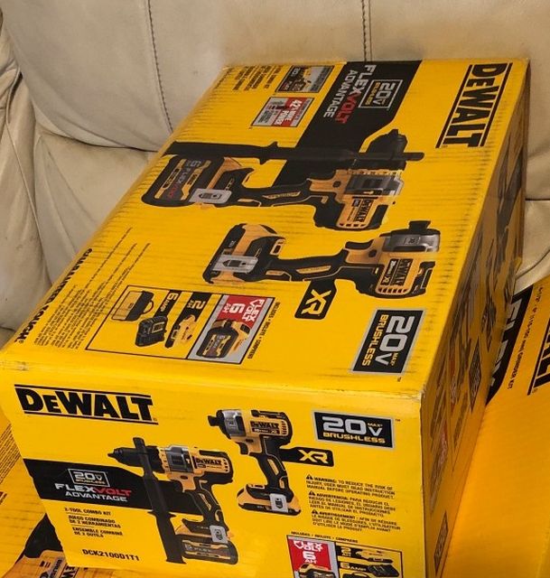 Dewalt Drill Combo 20v FLEXvolt (NEW)