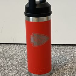 New YETI 18oz Rambler w/ Chug Cap - Kansas City Chiefs (Never Used)