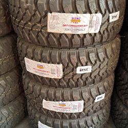 33X12.50R17 SET OF 4 MUD TIRES WITH INSTALLATION AND Balancing 