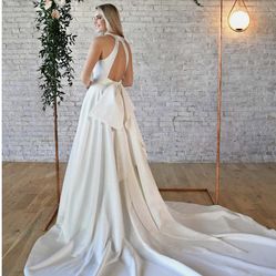 Wedding Dress  And Veil