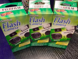 3x Fujifilm 35mm Quicksnap Flash Disposable Cameras, NEW SEALED!