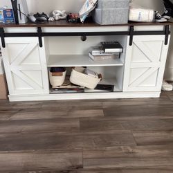 Farm Door Style Tv Stand 