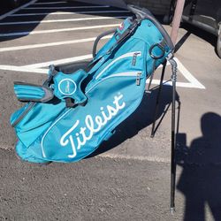 Golf Bag! Golf Clubs! Brand New Titleist Players4 Standbag!