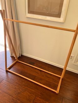 Such Great Height Children’s clothes rack