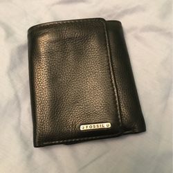 Fossil Wallet Unused!
