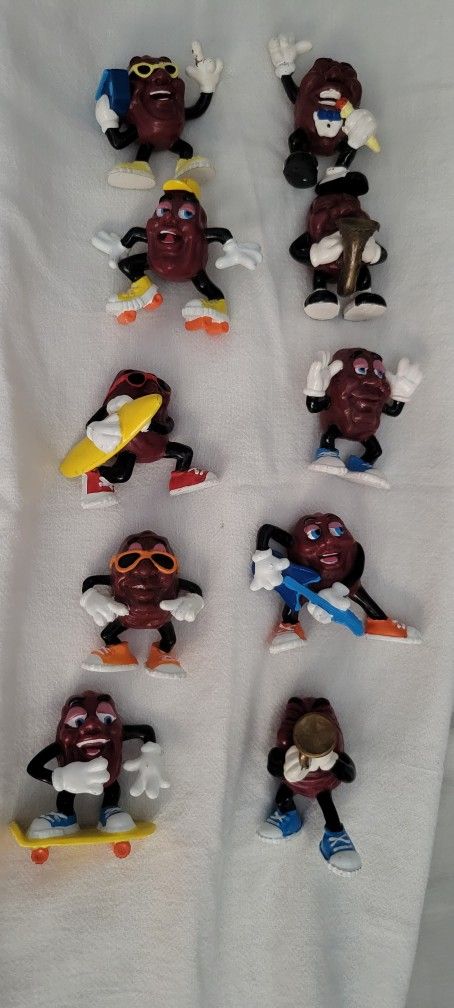Vintage California Raisin Figurines