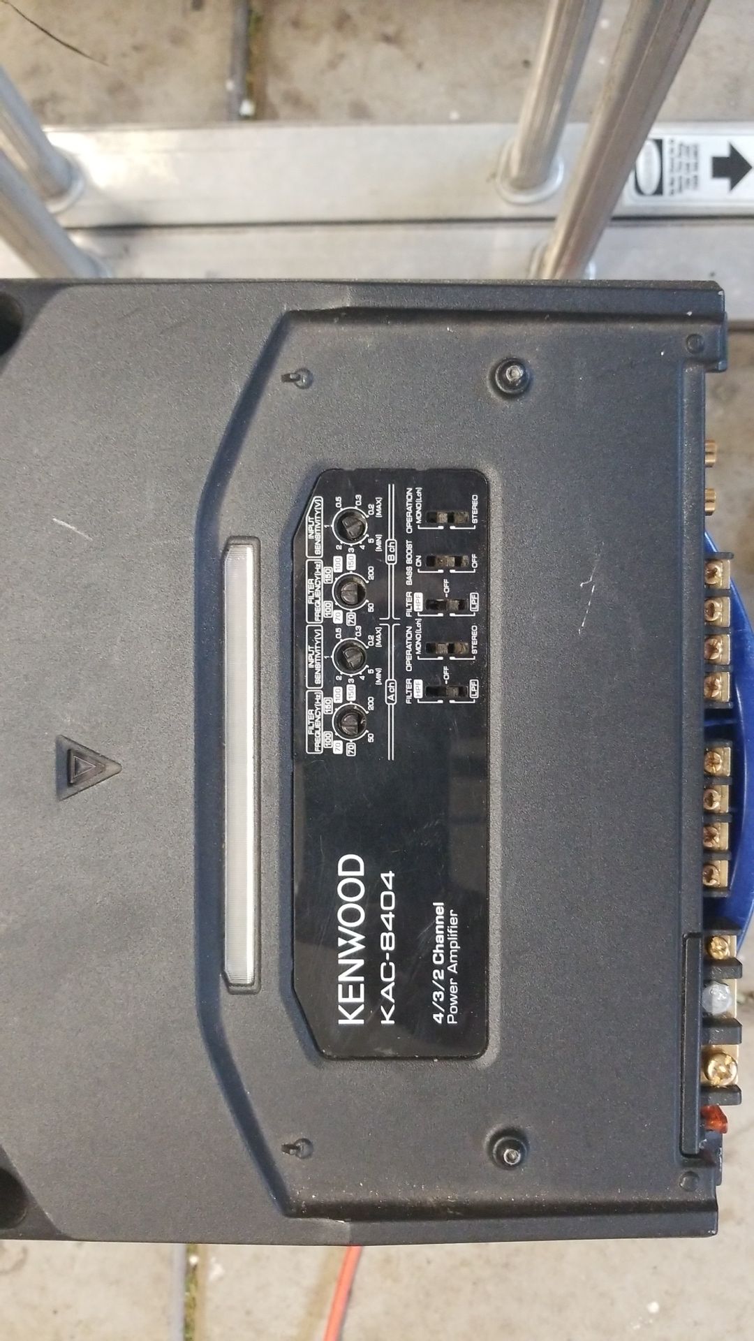 Kenwood KAC-8404 4 channel amplifier