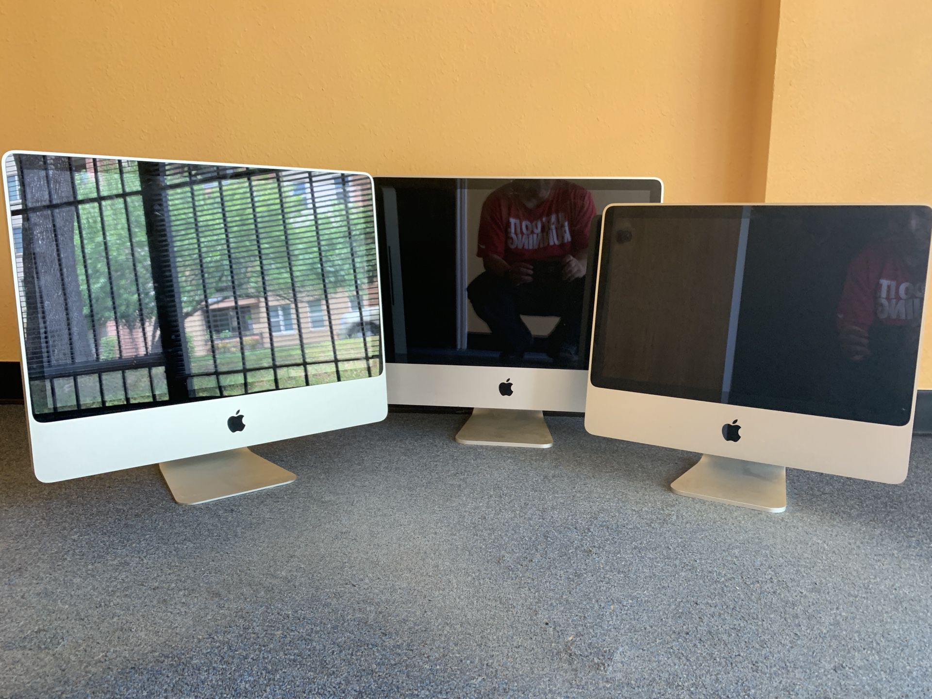 Lot of 3 iMac desktop computers for sale not working for parts