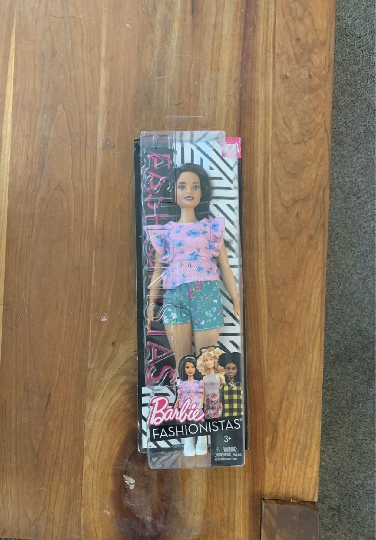 Barbie Fashionista #78 Curvy Floral Frills