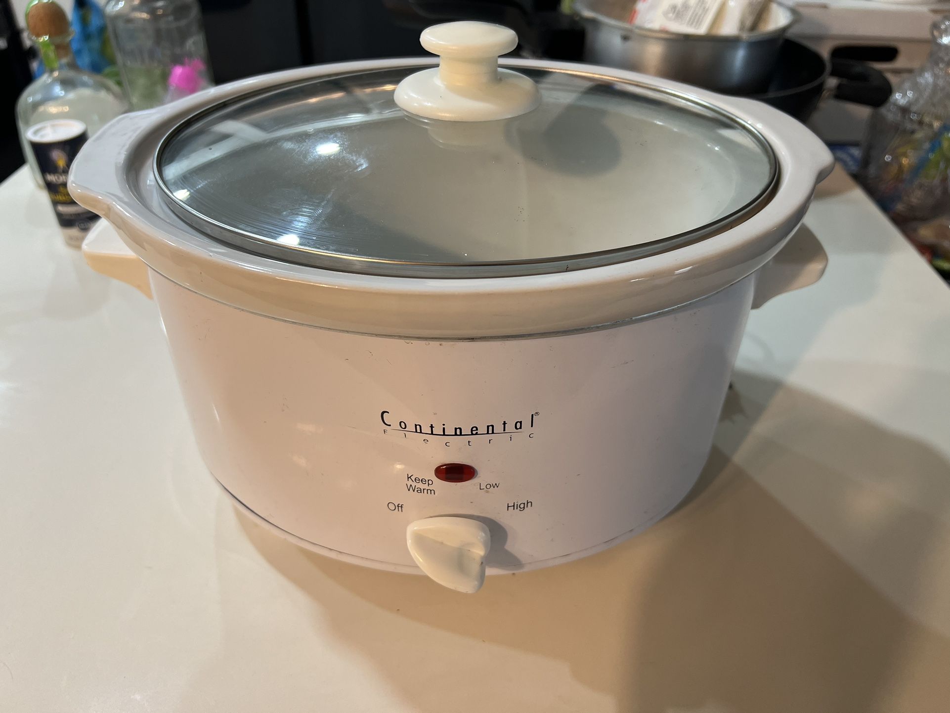 Continental Electric CE33341 Cooker & Steamer