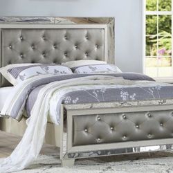 Bedroom Furniture Queen Size Bed frame 2x Drawers 