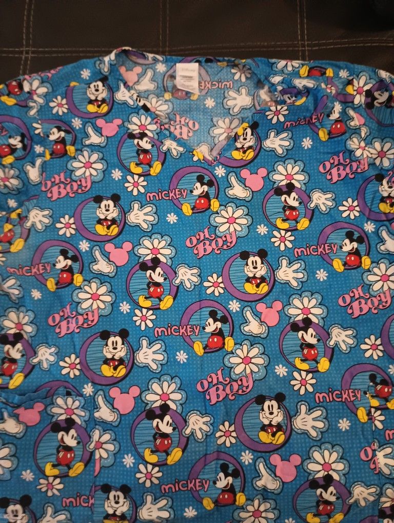 Disney Woman's Top Scrub