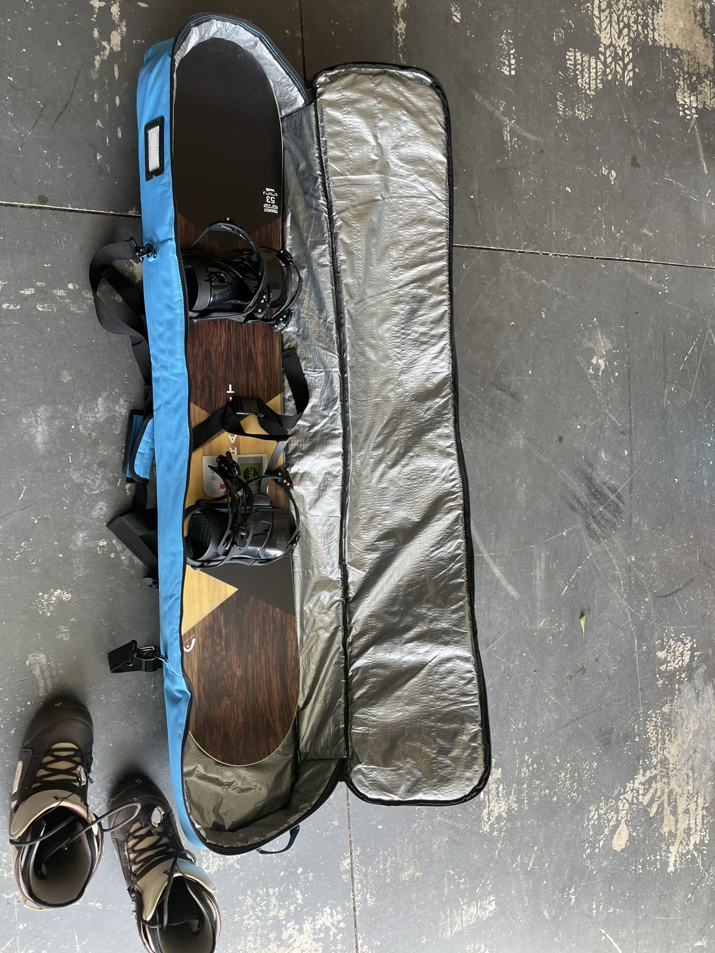 Snowboard