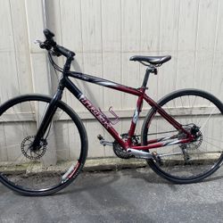 Trek 7500 FX Hybrid Bike