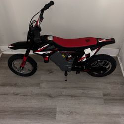 Hyper HPR350 Dirt 24 Volt Electric Motorcycle For Kids  