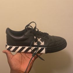 Off White Vulc Black Leather 