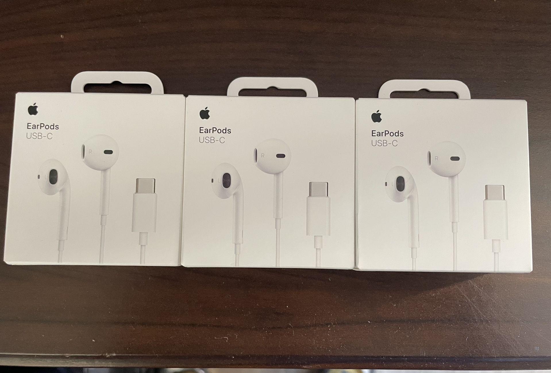 Apple Type C Earbuds