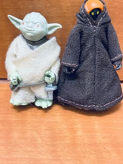 Star Wars Kenner 1977 Yoda with Belt and Jawa with cloak