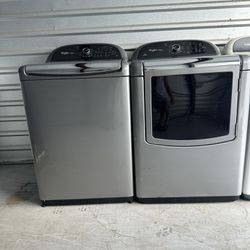 Whirlpool Washer And Dryer Pair 