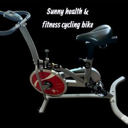 Sunny Health & Fitness  Indoor Cycling Bike EXCELLENT CONDITION 