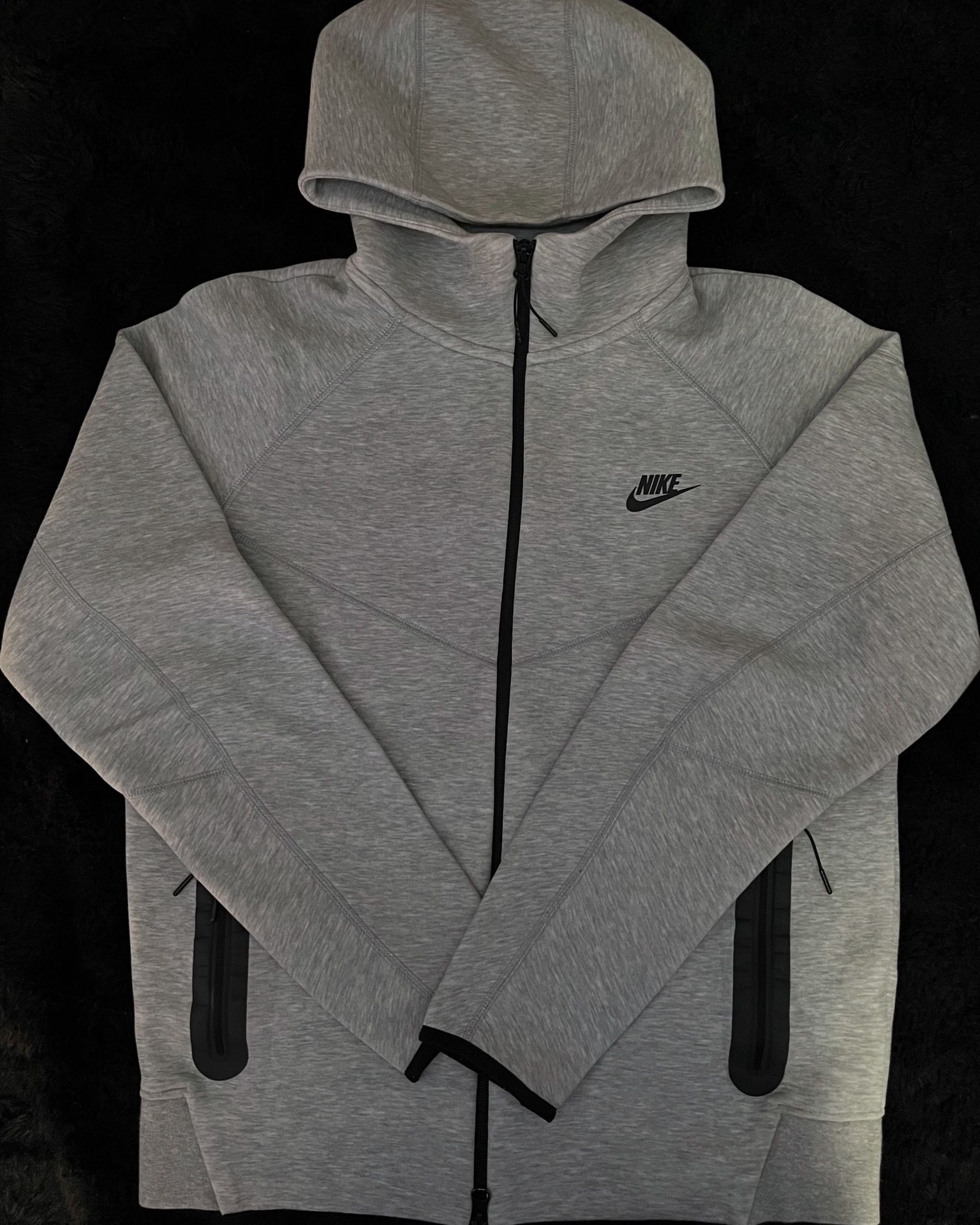 Nike Tech