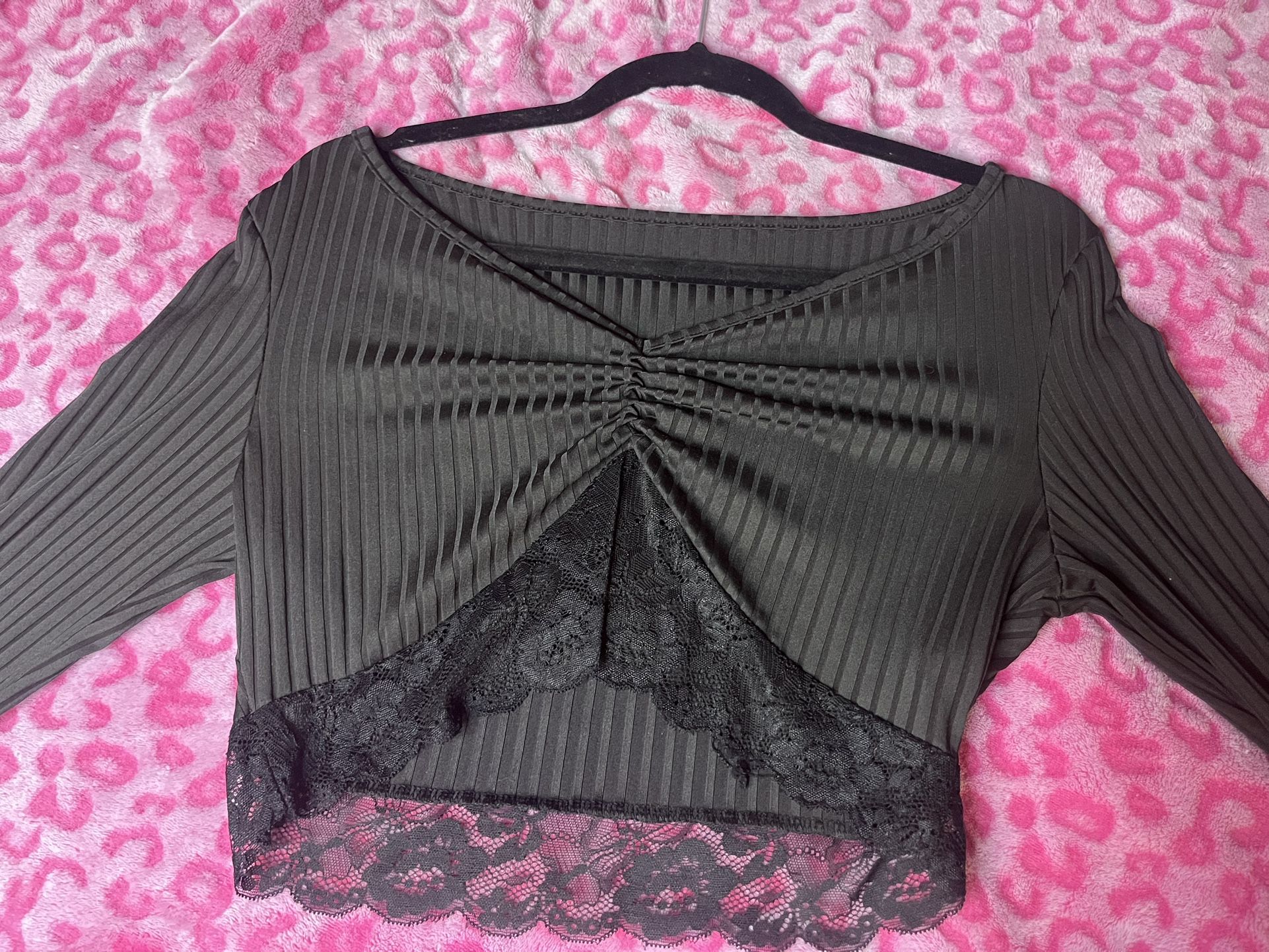 Long Sleeved Crop Top