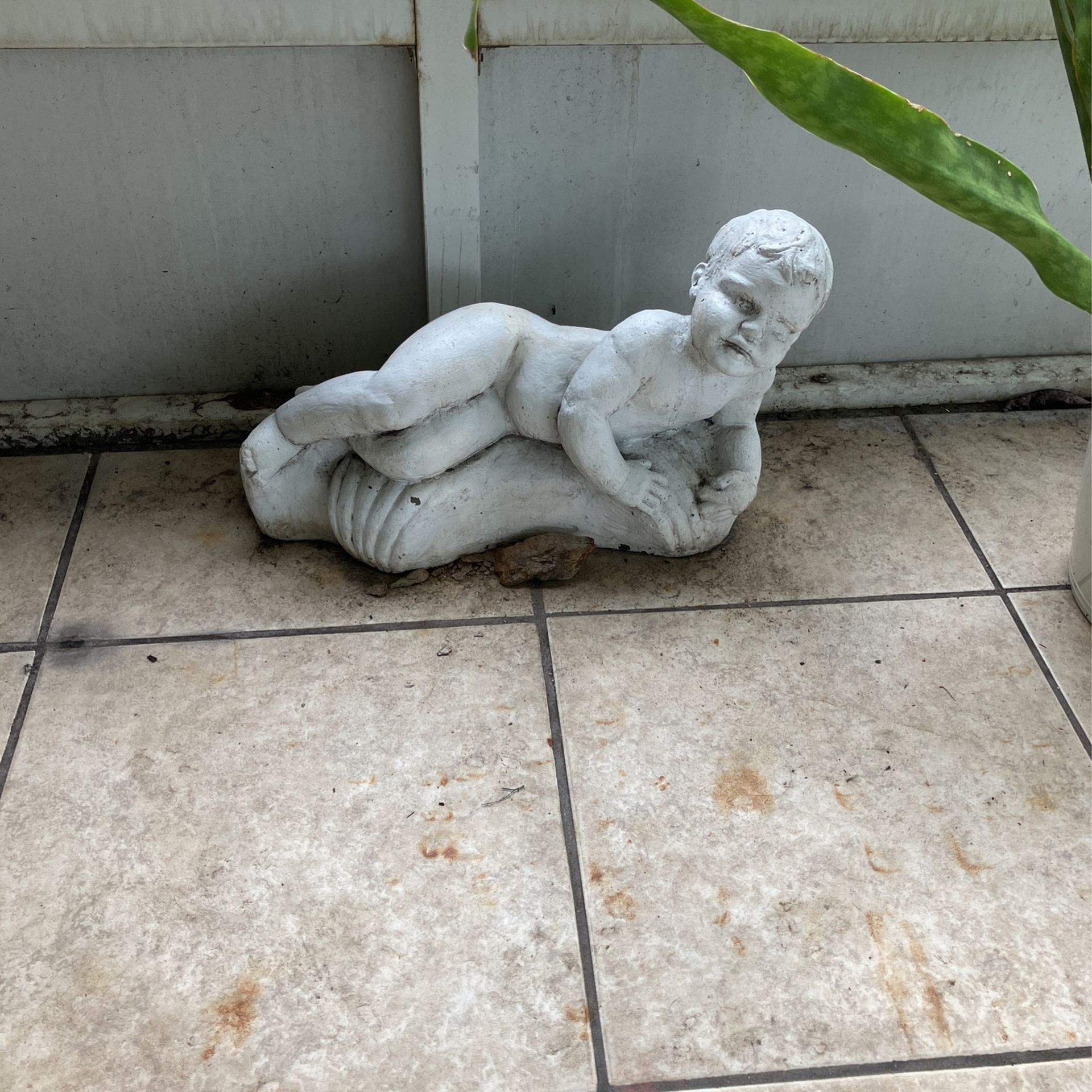 Statue