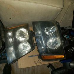 2007 - 14 Avalanche/ Tahoe Headlamp