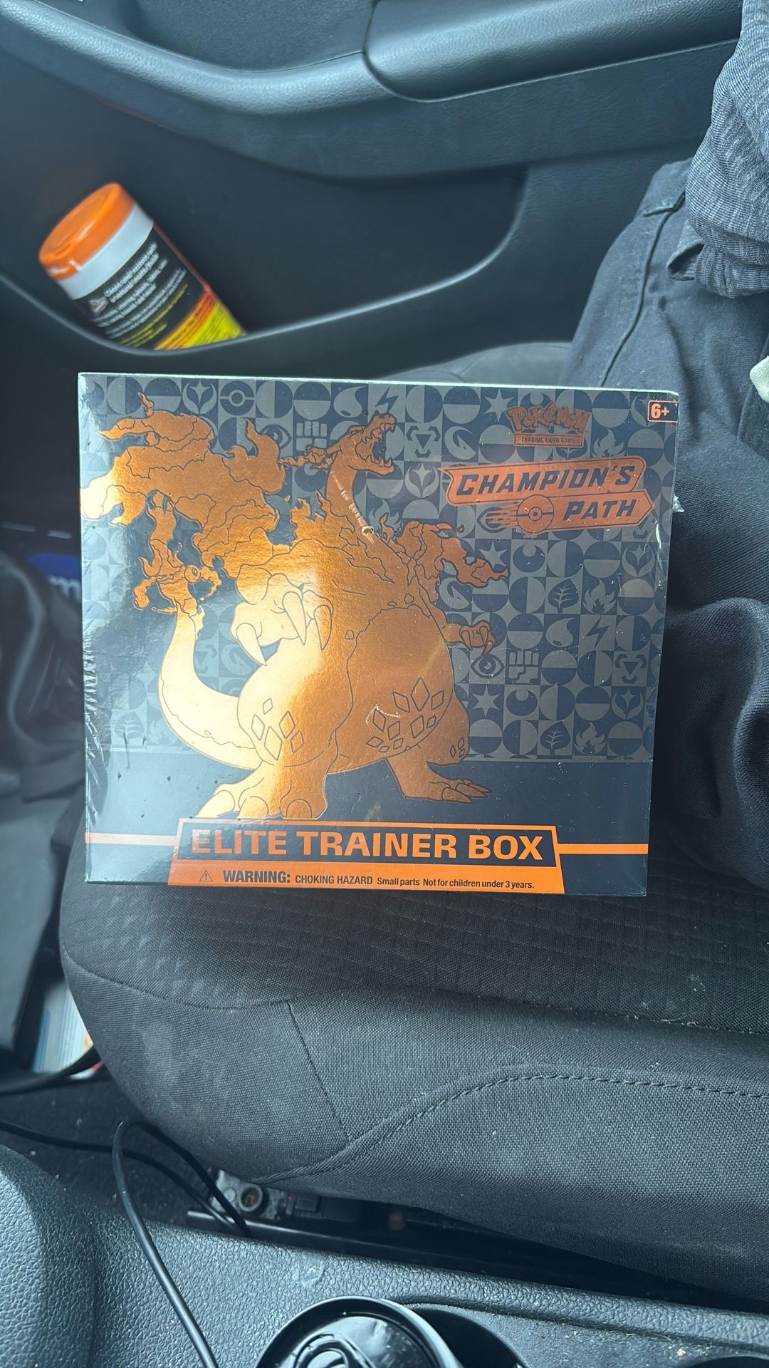 Pokemon Champion’s Path ETB