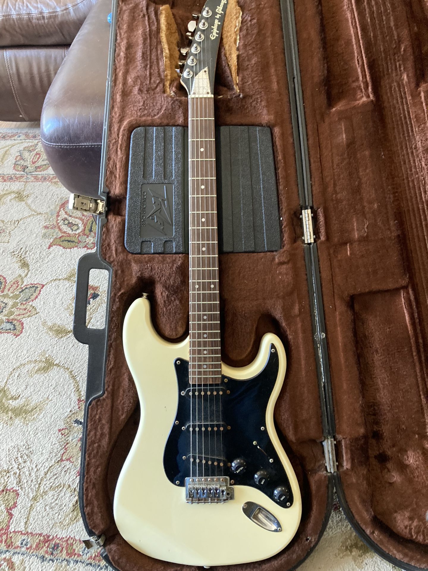 Vintage Epiphone Strat