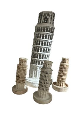 4 Piece Leaning Tower Souvenirs. 
