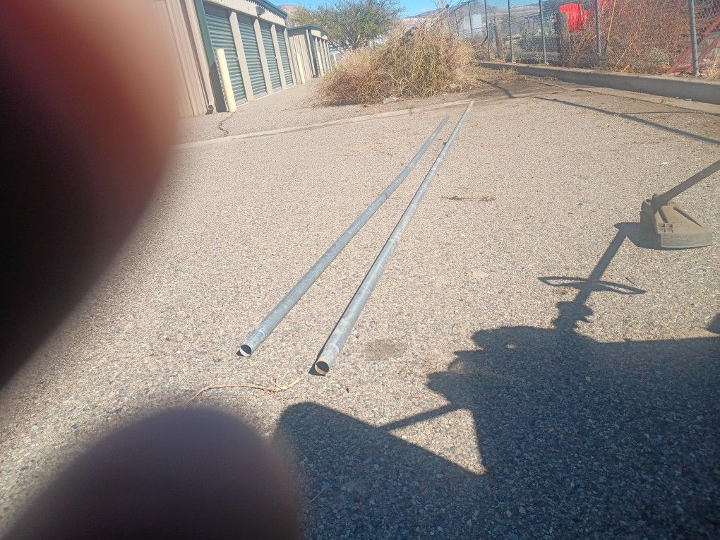 2 chain link fence rails, 1-21', 1-17'
