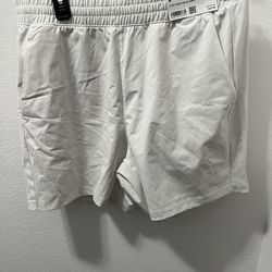 uniqlo shorts 