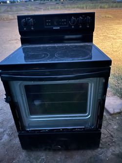 Frigidaire Black Electric Range Stove