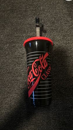 #53 Coca-Cola Classic Plastic Cup with Straw