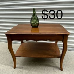 Vintage French Provincial Style End Table 