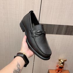 Ferragamo Men’s Leather Shoes With Box New 