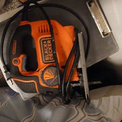 Black & Decker BDELS600C Curve Control 5 Amp Jig Saw, Shock Orange/Black