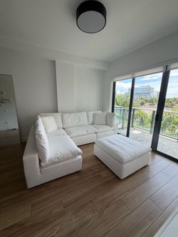 Brand new White cloud Couch with ottoman