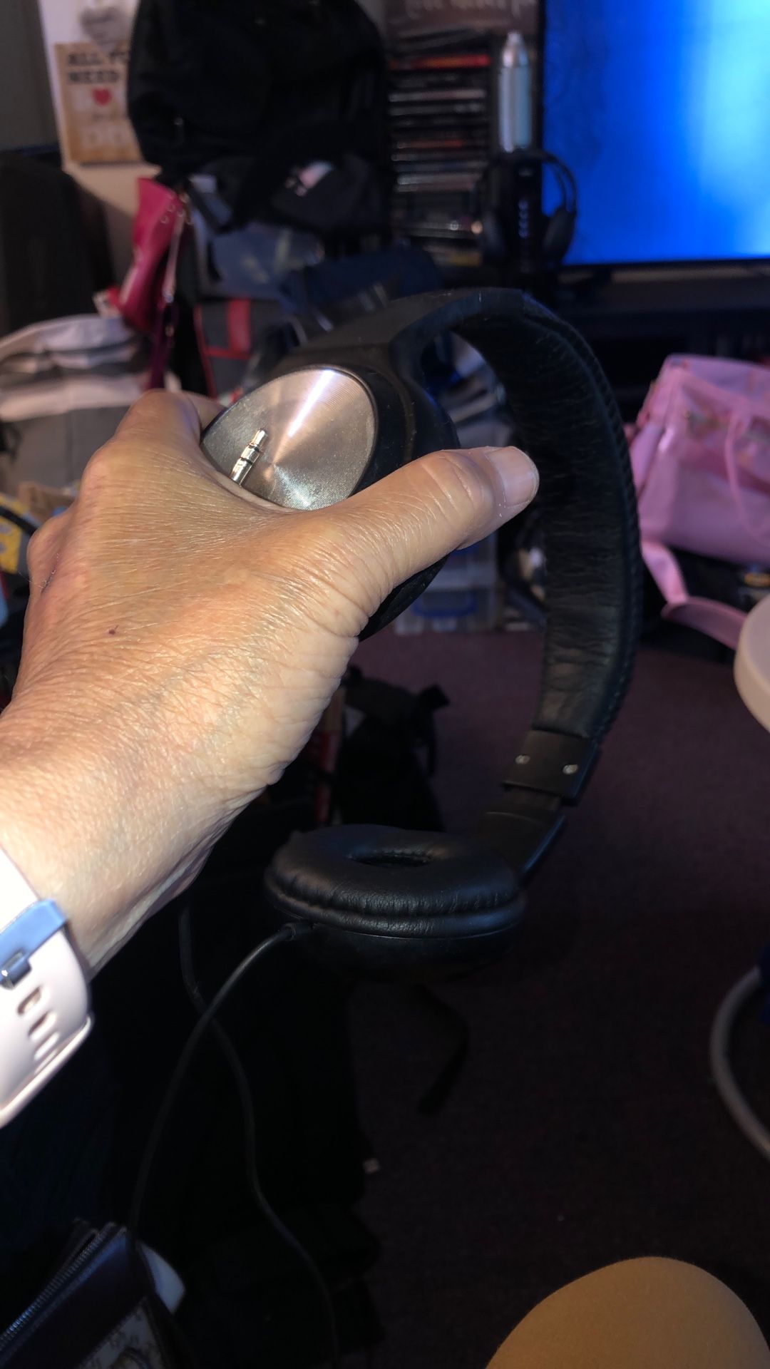 Generic, wired headphones