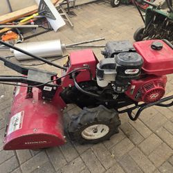 Makina Barata Trabaja Todo bien Por 900