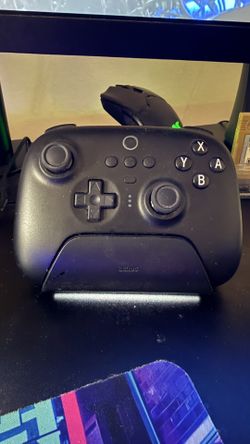 8BitDo Ultimate Bluetooth Controller with Charging Dock
