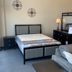 Black Queen Bedroom Set 