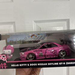 Hello kitty nissan skyline!