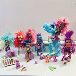 Cave Club Dolls Set