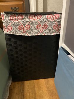 Decorative hamper
