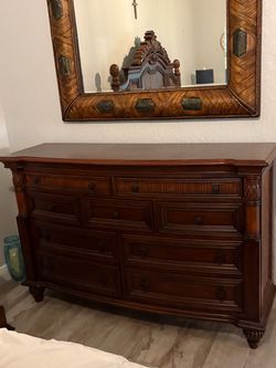 King size bedroom set