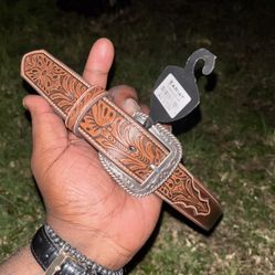 ARIAT MEN'S MARBLE BROWN LEATHER WITH FLORAL TABS WESTERN BELT Sz44